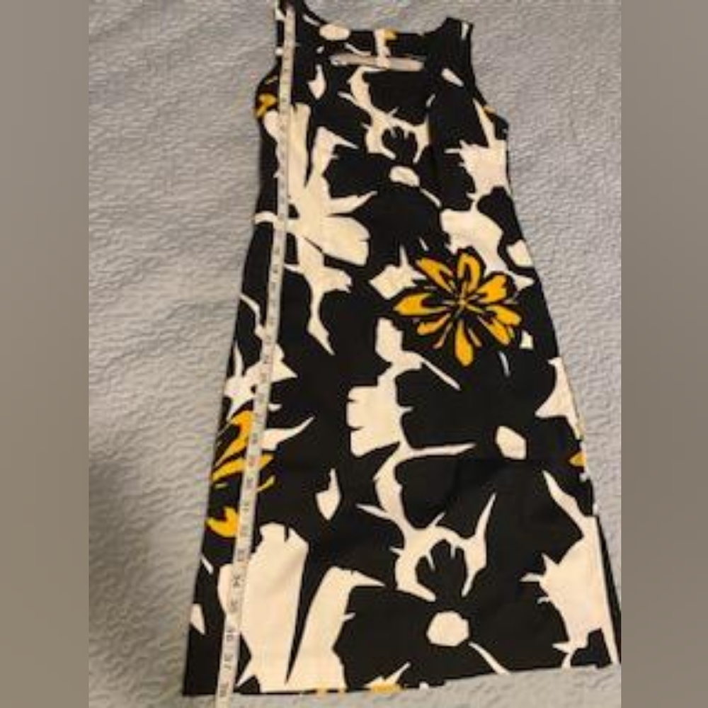 Venus, summer dress